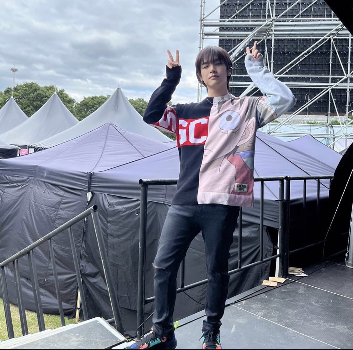 NflyingBE's tweet photo. [📷] 03.09.2022 | INSTAGRAM | _.kimjaehyun._

🇧🇪 New Festa⭐️
#Nflying #KimJaehyun #Newfesta_festival #aujourdhui #cetaitvraiment #incroyable #CoolCoolCool #cetaittellement #amusant #OnePiece #Luffy* #roulementdetambour #bam #jang

—-
Traduction : nflying Belgique 

(1) https://t.co/E7OPTNlK7F