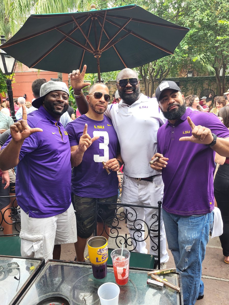 TeamSwish2022's tweet photo. Let's Geaux!!! https://t.co/rQIpah6gvx