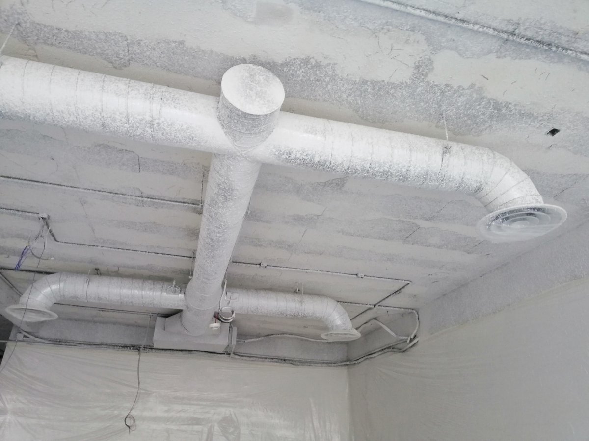 hvacnasmat's tweet photo. افضل شركة توريد وتركيب اعمال دكت التكييف المركزي والصحراوي بالرياض https://t.co/ERO2nFEVW5