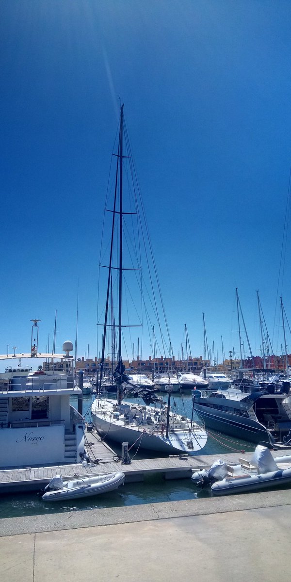 VexalionAI's tweet photo. 👀 ⛵️ 🇬🇧 What a find in Portimão marina🇵🇹! - Iconic #MikeSlade' Longobarda Maxi 82 Racer-Cruiser, 24.32 m, 1989 built by Sai-Ambrosini. And what a history of the boat - what a spirit! #MaxiYacht #WorldChampionship   #Regatta
📄👇
https://t.co/FXIsE4jNYv

https://t.co/f0PMIkUY4C https://t.co/xt4tNhn65H