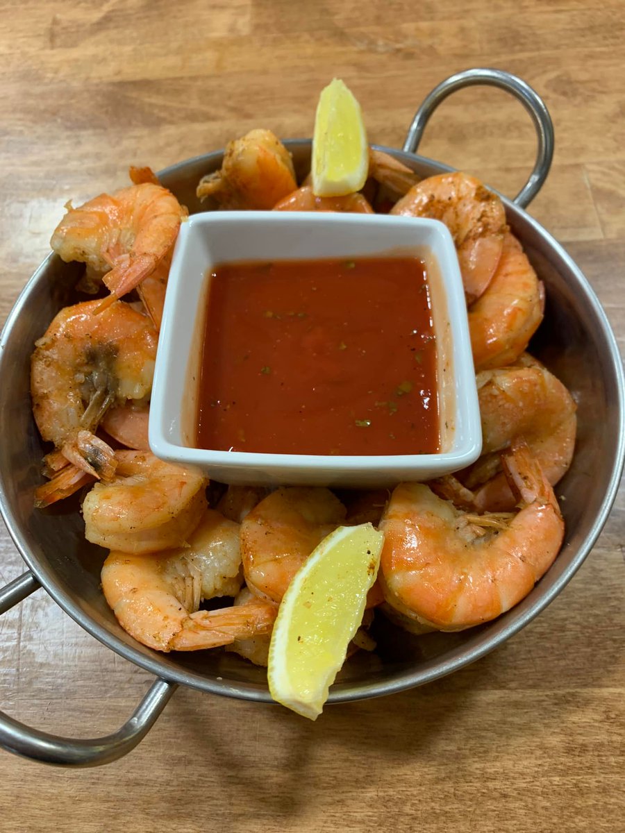 Hot in the city? Head to Bailey and get a table on the river at @AspenPeakCellar for a great meal and wine! https://t.co/NlBGryD0v8 #285dining #eatlocal #ColoradoWinery https://t.co/JVCKE9D9gP