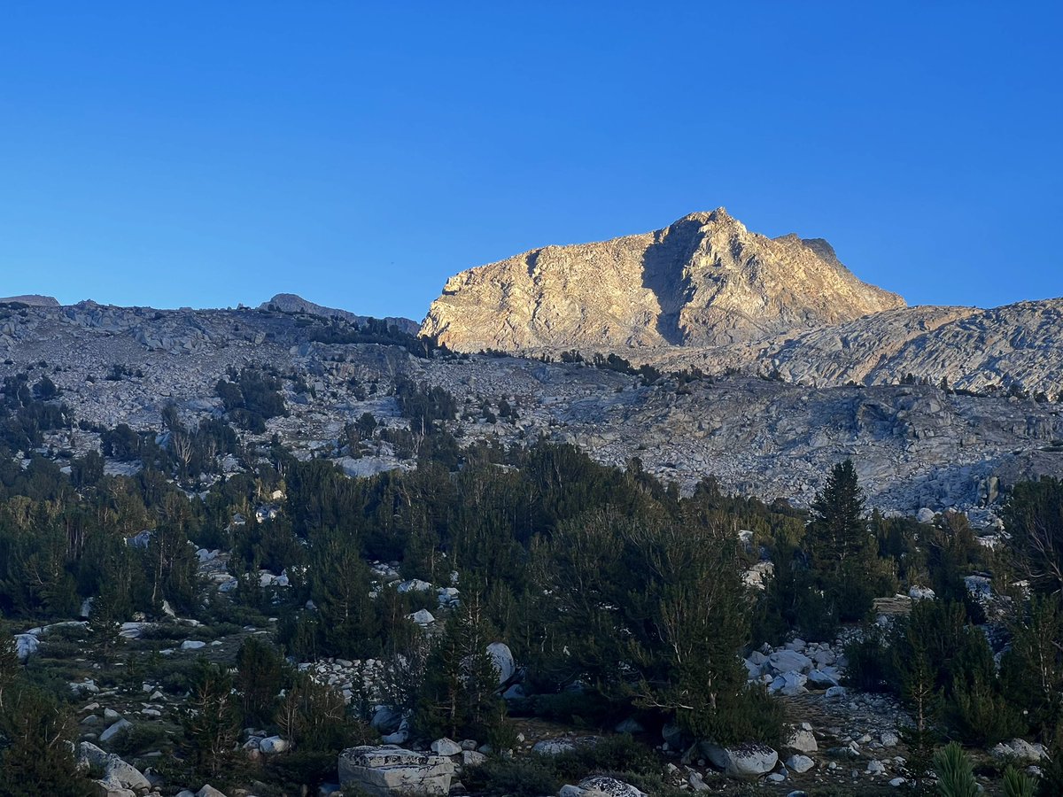 falkswagen's tweet photo. Humphrey’s Basin
#SierraNevada 
#California https://t.co/Ooslocs2CH