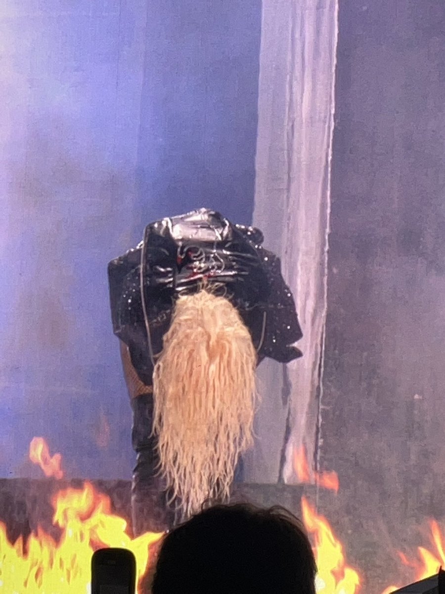 γ.Lady Gaga. α tweet media