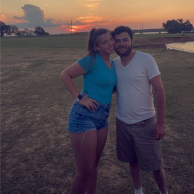 HaleyShupert's tweet photo. #NewProfilePic https://t.co/dmov0fpItj