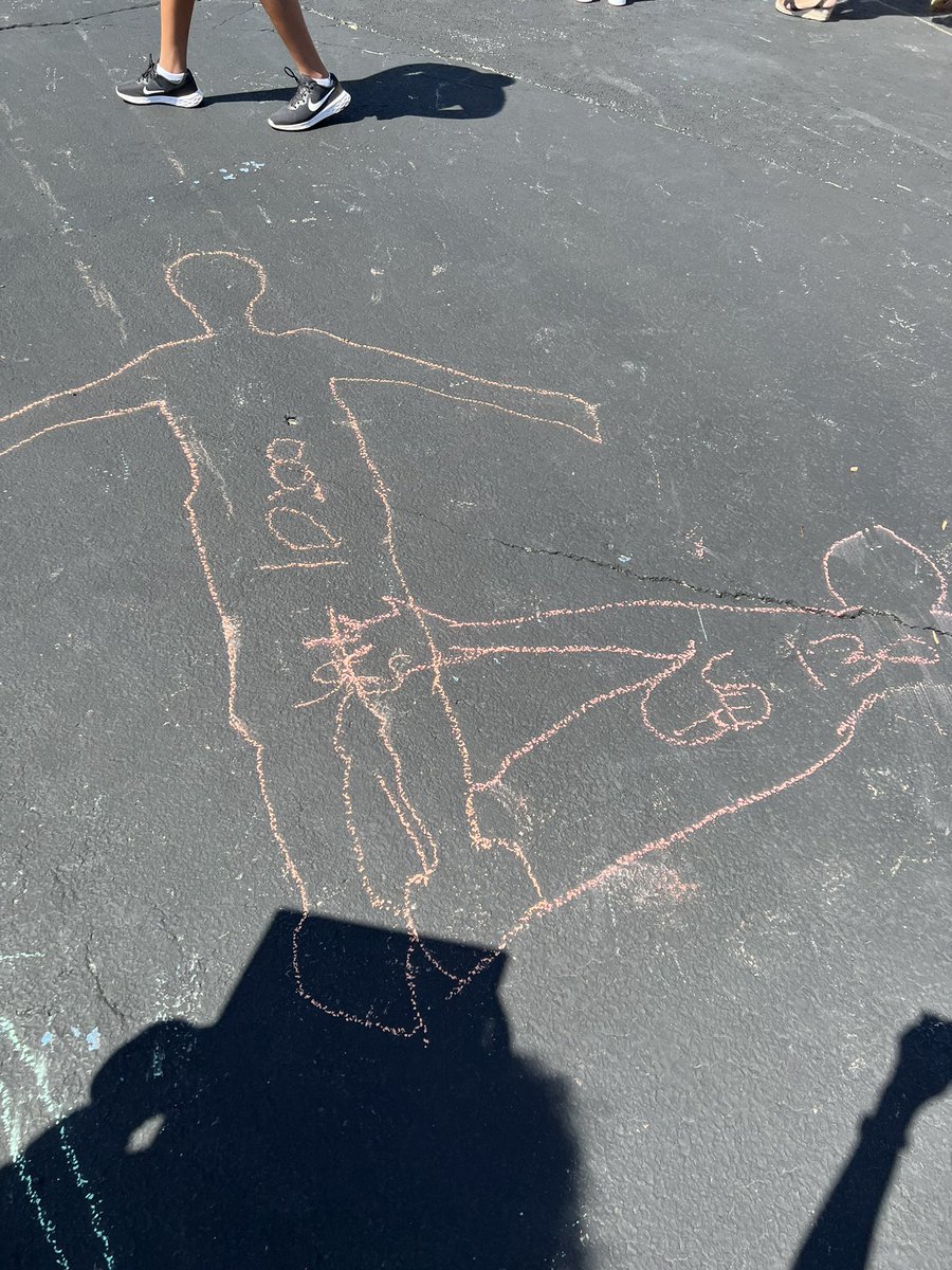 MrsCFifth's tweet photo. Fifth-graders learning about the position of the sun and how it affects shadows. https://t.co/cjPt6UpO0O
