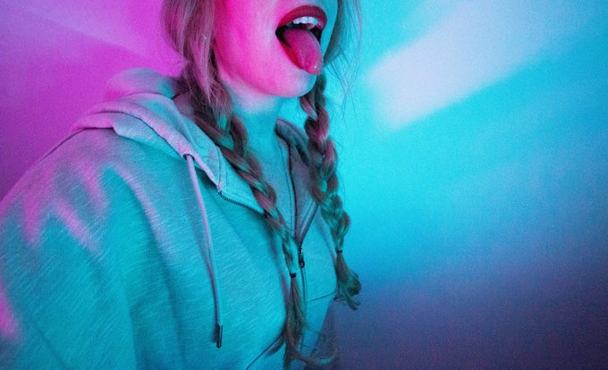I have a penis, you have a mouth 😏  #nsfwtwt #Fansly https://t.co/c2b0ovG6TY<a href="/tag/nsfwtwt"class="tags">#nsfwtwt</a><a href="/tag/fansly"class="tags">#Fansly</a>