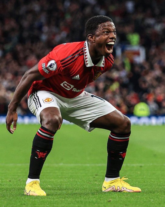 joshuaayodejii's tweet photo. £12m for Tyrell Malacia is the bargain of the decade.

#MUFC 
#GGMU https://t.co/h57Ec1hsno
