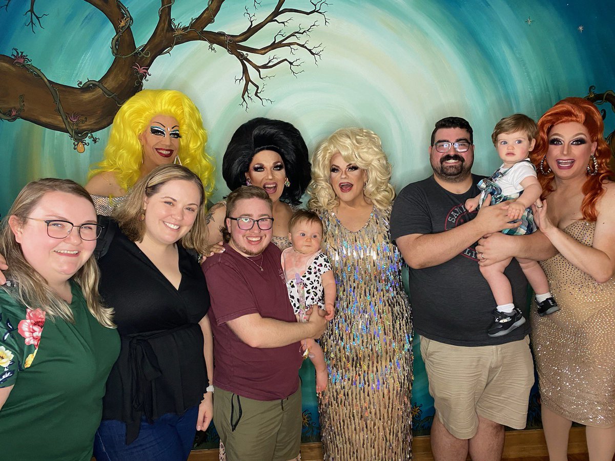 Happy birthday to me! I asked to go to Drag Me to Brunch with my lovely family! Lucy had an absolute blast! Thank you @KashaDavis, @dariennelake, @aggydune and Ambrosia Salad!! You ladies put on the best show!