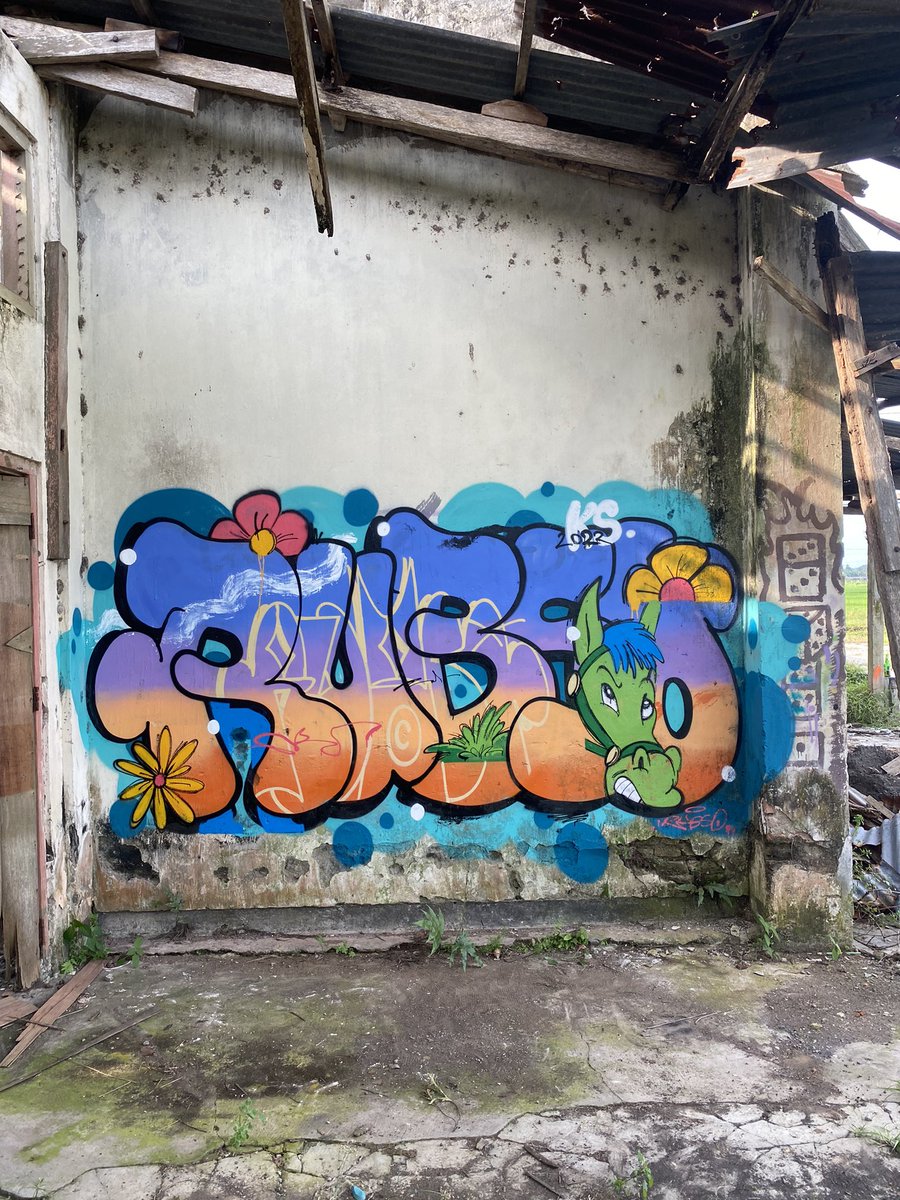 RUBSO_'s tweet photo. KeepSpraying 
2022
#ks #graffiti #rubso https://t.co/a0Uz3E0PeS