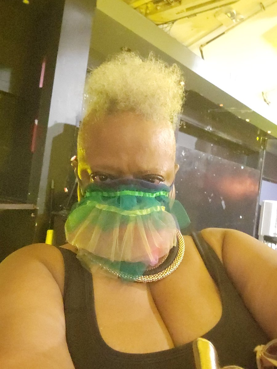 caviar_diva's tweet photo. About to see @flamemonroe π #Brunch at #FantasyNightclub on #Halsted https://t.co/M77pYsY5IZ