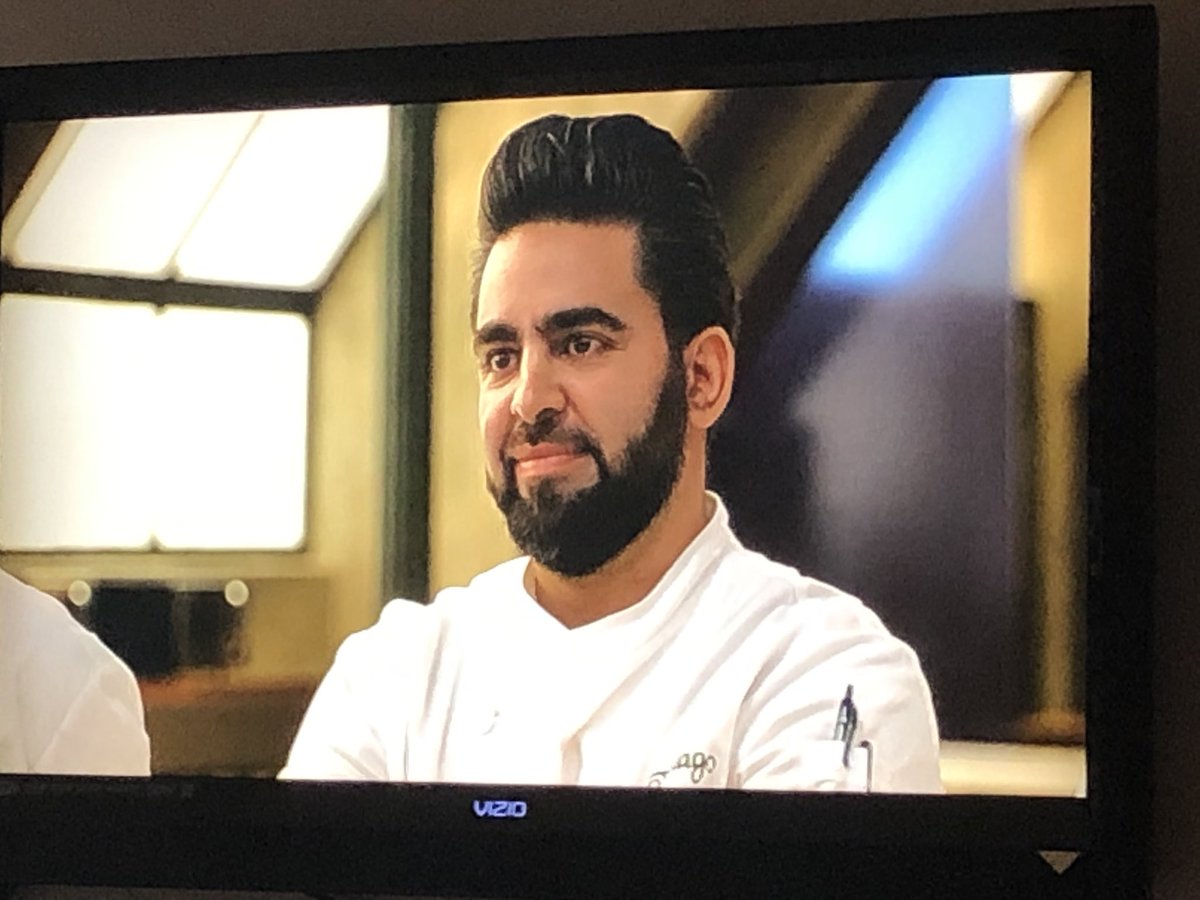 reneandroide's tweet photo. Hombre @StripMarvel de donde sacas tiempo y energía para además de todo lo qué haces, salir en el show de #Netflix como Repostero? #AcafemiaDelChocolate https://t.co/gRkY4qrV8n