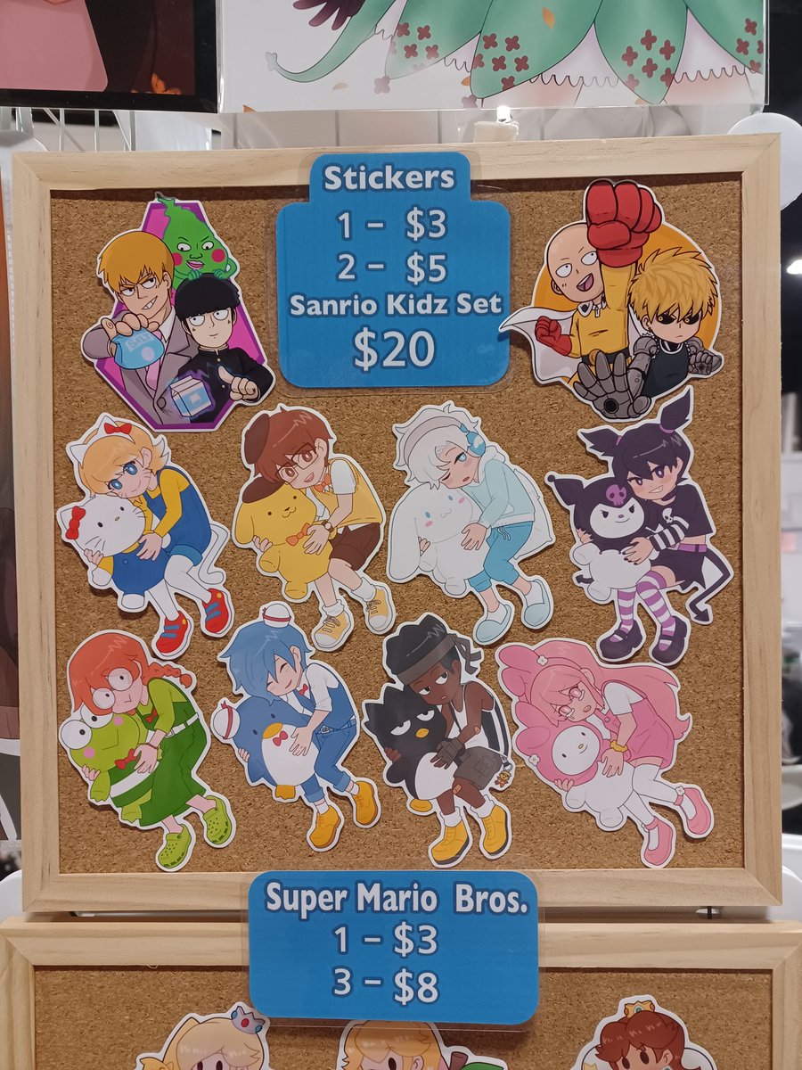 Musicaptain_'s tweet photo. Last day today!!! AAR521
Buttons almost all gone!
#ANIMEImpulseOC2022 #AnimeImpulse https://t.co/4jzWwJLNsY