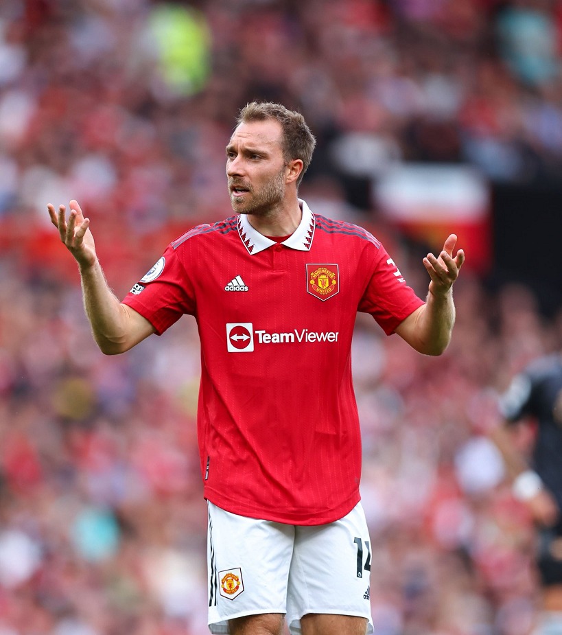 RemarksFootball's tweet photo. Every football fan in the world should respect this man. https://t.co/MRn72oa2hc