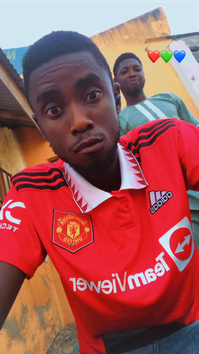 ibukun8's tweet photo. Glory glory United 
We are coming back small small 
@ManUtd 
@MarcusRashford 
@antony00 https://t.co/bG4sp9bVMF
