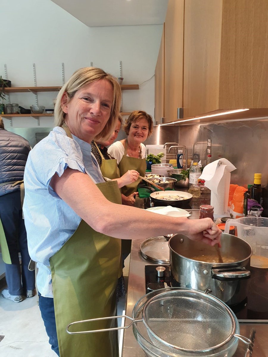 GardenMusLearn's tweet photo. Fabulous cooking class from @RuthNieman today. Lots of delicious dishes from her cookbook The Galilean Kitchen - from freekeh to spinach pastries and date biscuits we were well fed. Thank you Ruth! #foodlearning https://t.co/lOwyaAgY0B