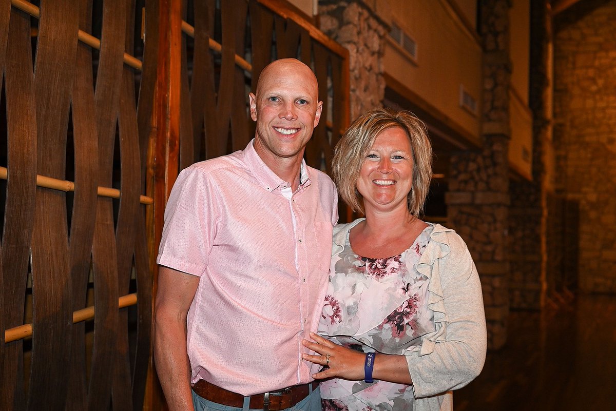 CoachJoeJ's tweet photo. Anna and me enjoyed the CFS Dinner celebration for Cetera's Diamond Council Advisors in Maui, an honor to be a part of this group. #delongbrower #diamondcouncil #circleofexcellence #financialadvisors #Cetera https://t.co/yE9zri2VQh https://t.co/sF7reMViFF