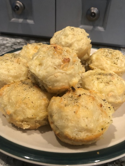 WheatonProvost's tweet photo. A batch of cheddar cheese 'n' onion biscuits from scratch-- buttery &amp; moist! #sabbath #sabbathbaking https://t.co/Ta53pPJRwa