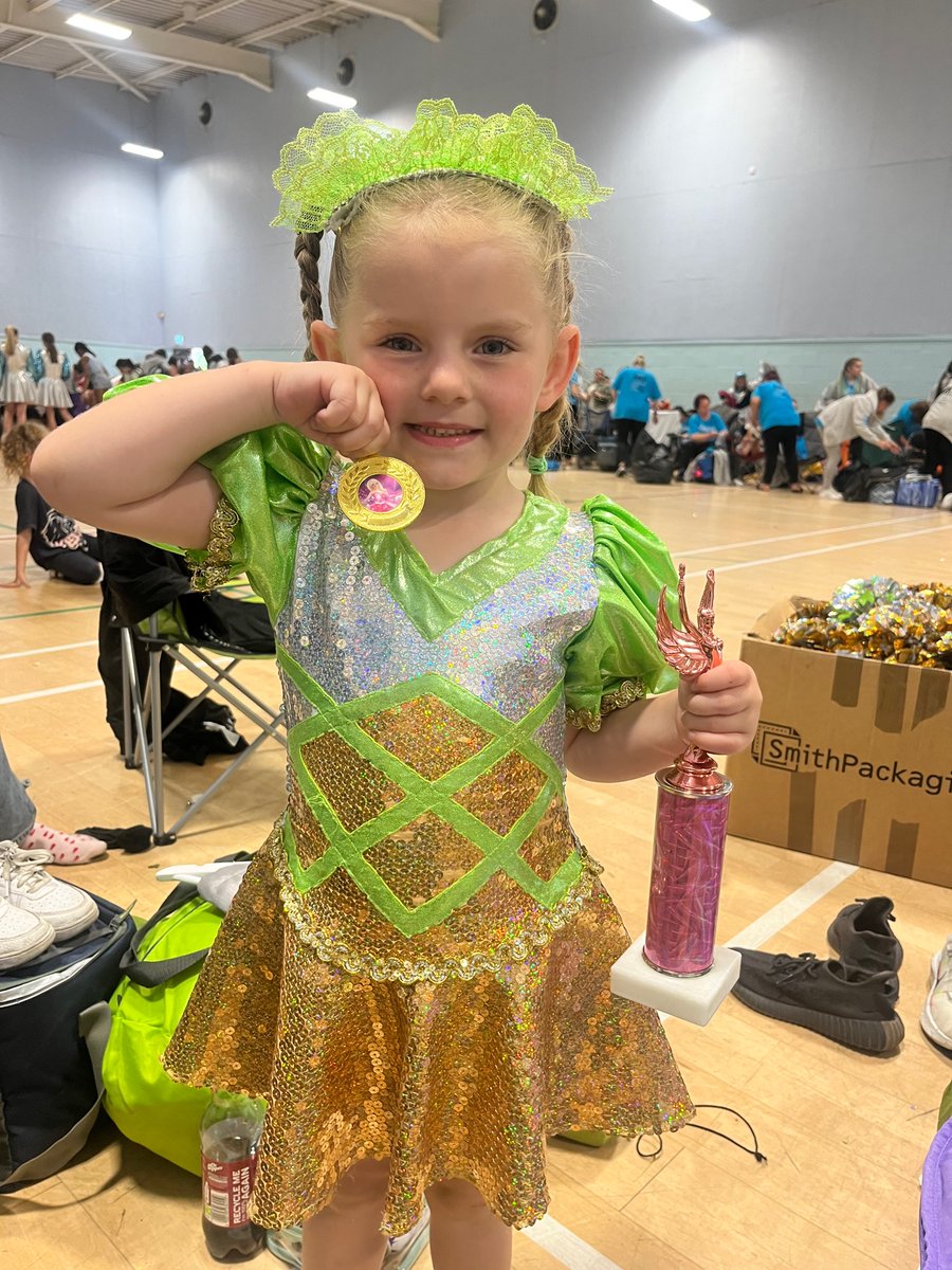 nickystopforth1's tweet image. Darcie and Elodie smashing dance today with their 1st place and march around wins! Best leader for Darcie too 🥰 @RimroseHope