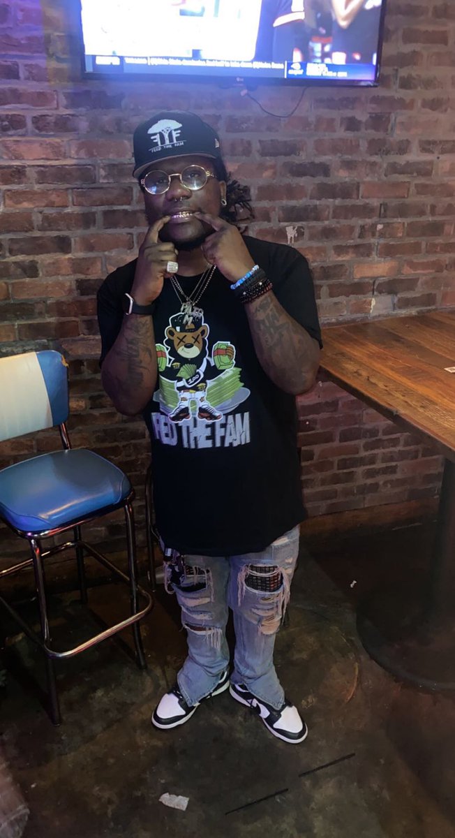 _Ayoungmarley's tweet photo. Happy 26 Birthday /Gday too Me 🎈🎉🎁🎊💰🖤💙🔥🙌🏾 https://t.co/ySQjQFTyHF