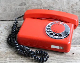 szwalowski's tweet photo. @teachergoals I was constantly making mistakes when using my rotary dial phone :) https://t.co/wwGfHibqEn