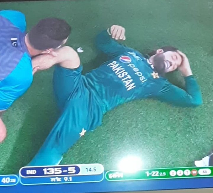 bathanger_khan's tweet photo. We winnnnnn
Many Many Congratulations #Pakistan
Special thanks to Rizwan
#Rizwan does very best for Pakistan
#INDvsPAK2022
#INDvsPAK
#PAKvIND
#Congratulations_pak https://t.co/jbOWz7xpL7