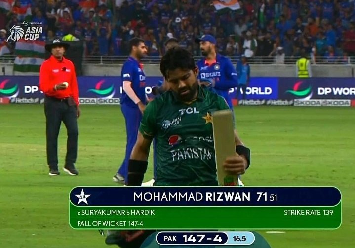 bathanger_khan's tweet photo. We winnnnnn
Many Many Congratulations #Pakistan
Special thanks to Rizwan
#Rizwan does very best for Pakistan
#INDvsPAK2022
#INDvsPAK
#PAKvIND
#Congratulations_pak https://t.co/jbOWz7xpL7