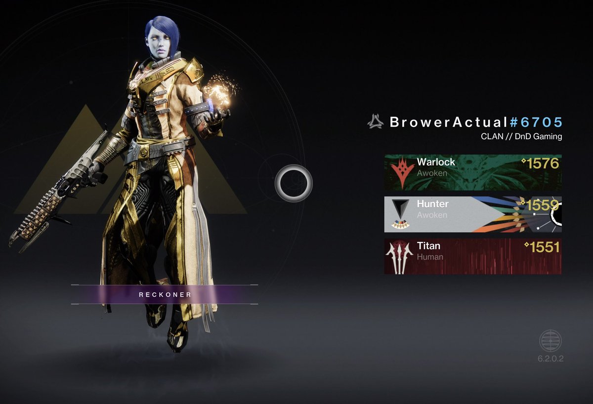 browerpower11's tweet photo. A second all gold warlock mixing raid armor pieces. Support @DadstinyGaming and childhood cancer awareness! Eyes up Guardian! #Destiny2 #GoldForSeptember https://t.co/xAEgG5inZy