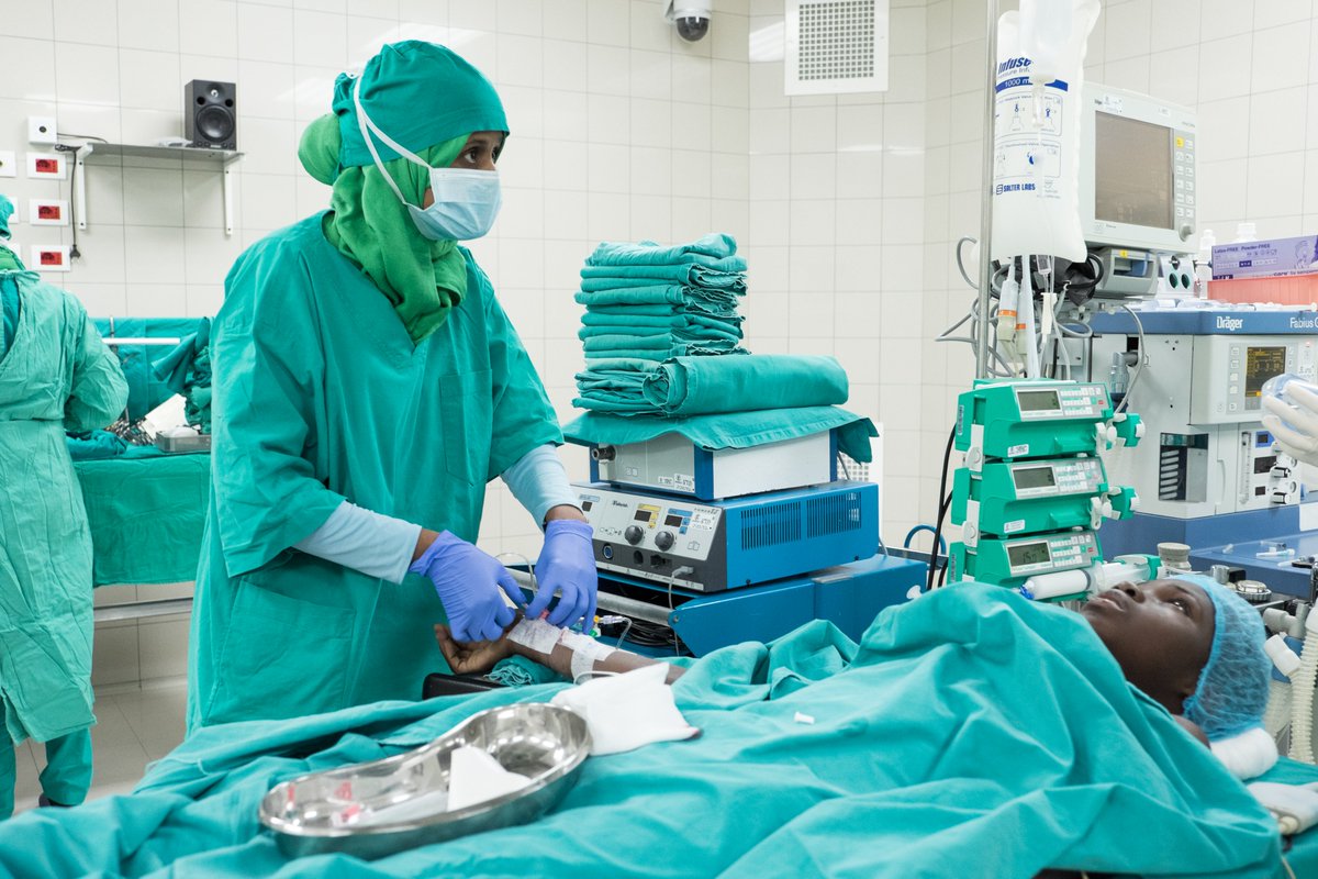 emergency_ong's tweet photo. Scopri di più sulle attività del nostro 'Centro Salam' di #cardiochirurgia in #Sudan e sul nostro #ProgrammaRegionale https://t.co/P8BFk9YY47 https://t.co/ZgdEpKGJr3