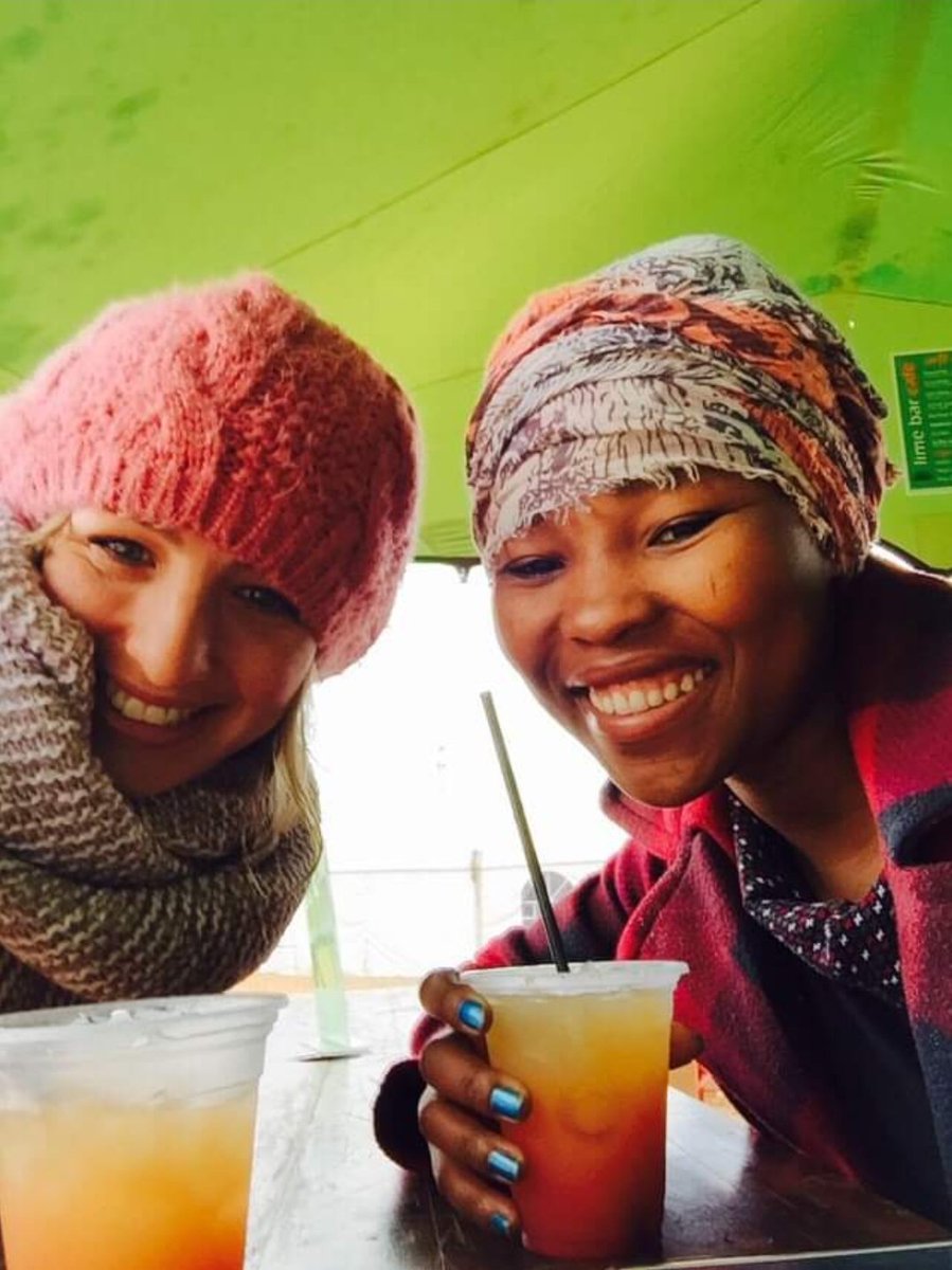 ZintleK_deLange's tweet photo. If ever thez 2moro when we’re not 2gether, there is sumting u must always remember. U are braver than u bliv, stronger than u seem, & smarter than u think. But the most important thing is, even if we’re apart I’ll always b with u.” WTP
#FriendsBeyondBorders https://t.co/cLvERd0EnP