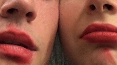 poetafolk's tweet image. — ⊹𓂅⁩  INHIBITION;
au cebônica.

onde mônica, após beber demais em uma festa, acaba desabafando sobre sua vida com seu maior inimigo.