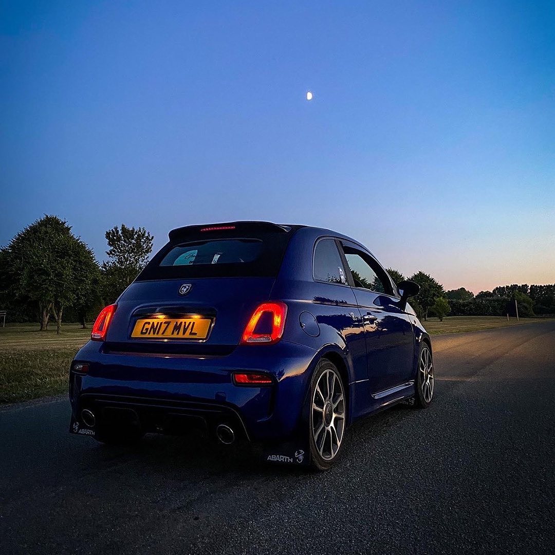 Preston_MP's tweet photo. Day or night, the Abarth 595 owns the road 🌙
https://t.co/ZQni32G6ug
#Motorparks #Abarth #595 https://t.co/DYFS72CIPz