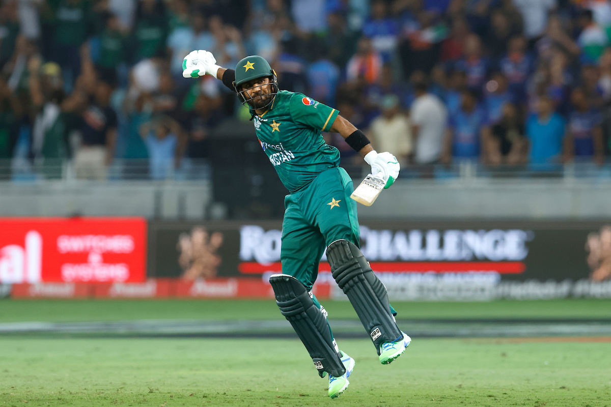 TheRealPCB's tweet photo. These moments 😍

Second-highest successful chase in T20Is in UAE ✅

#AsiaCup2022 | #INDvPAK https://t.co/uRVhxvCzlK