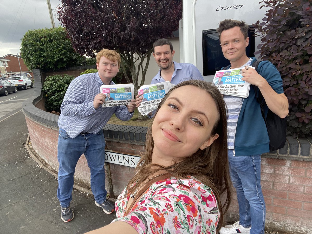 Despite the clouds, a sunny Sunday in North #Shropshire supporting our fantastic parliamentary spokesperson (and future MP 😉) @DC4NS!