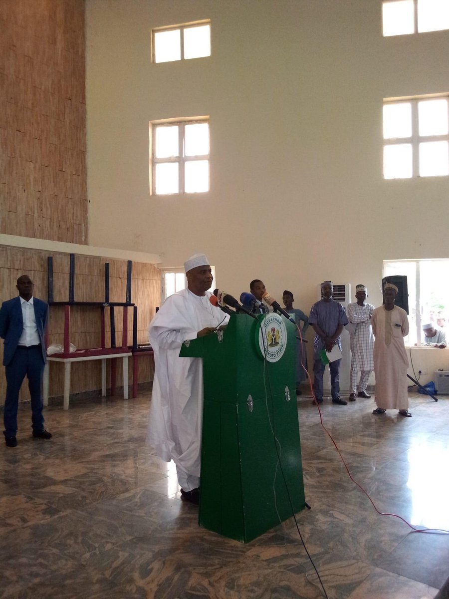 Gombe002's tweet photo. Today we had successfully inaugurated Sokoto State Business Community alongside H.E Aminu Waziri Tambuwal and other dignitaries. 

Our message remains a united Nigeria with safe and stable atmosphere for businesses. With @atiku , we assured them our commitment to achieving that. https://t.co/f4mdCw07Jc