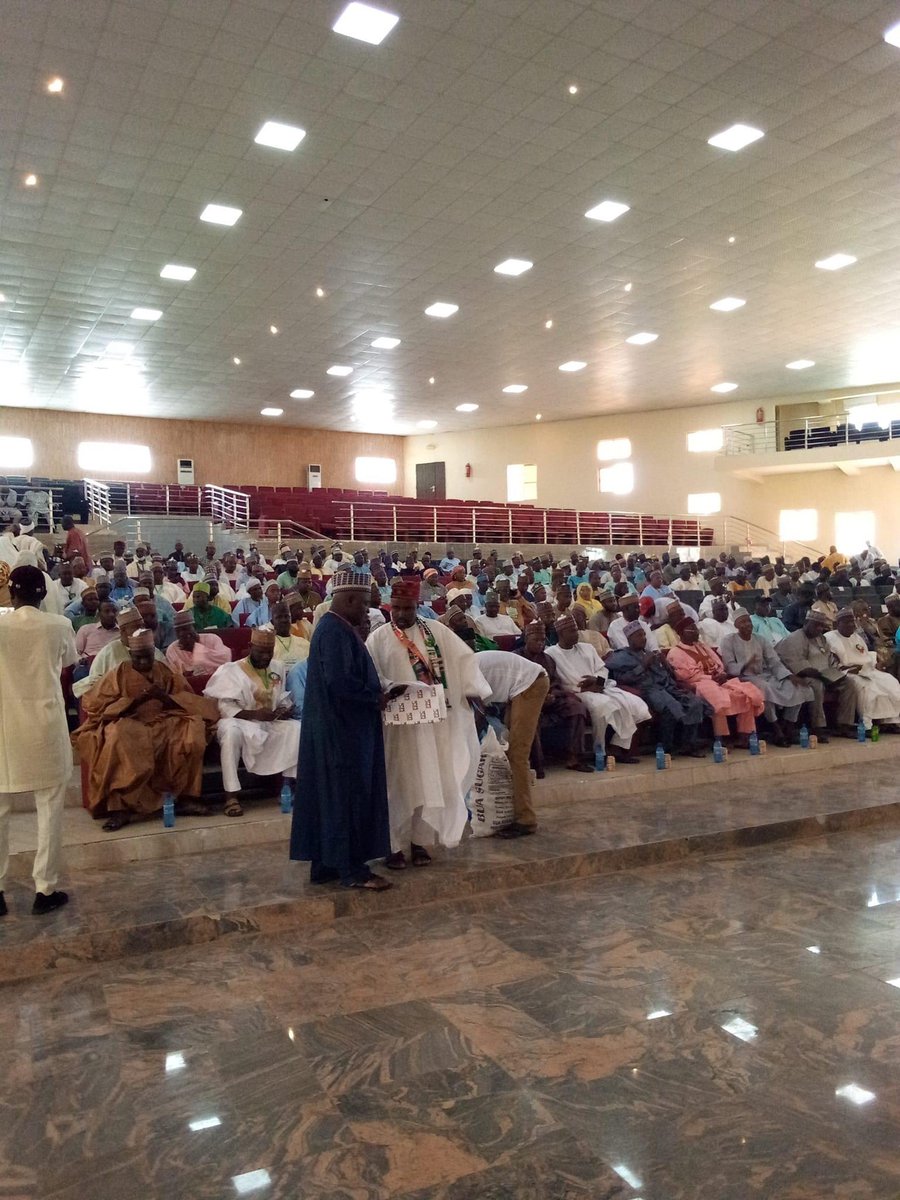 Gombe002's tweet photo. Today we had successfully inaugurated Sokoto State Business Community alongside H.E Aminu Waziri Tambuwal and other dignitaries. 

Our message remains a united Nigeria with safe and stable atmosphere for businesses. With @atiku , we assured them our commitment to achieving that. https://t.co/f4mdCw07Jc