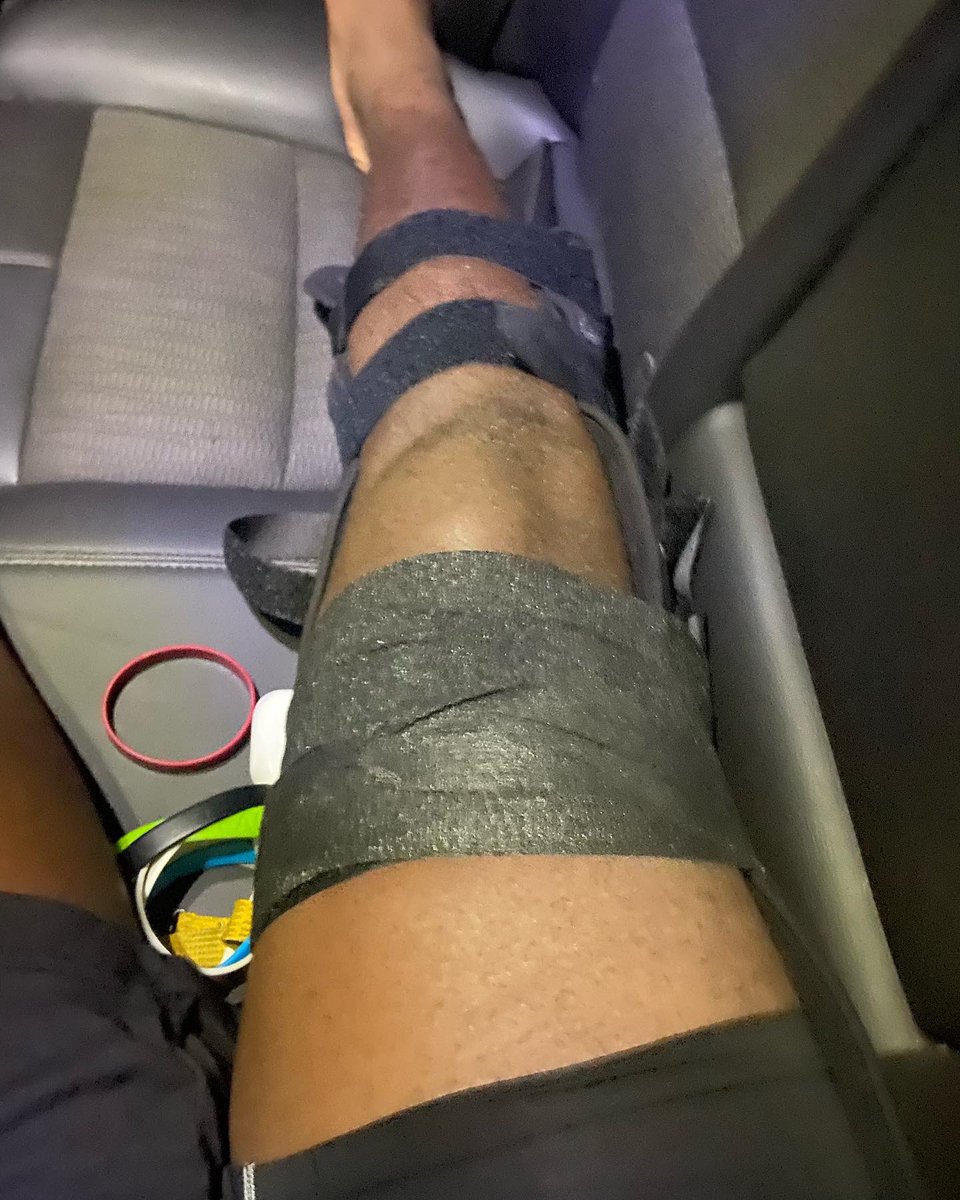 _MJohnson2024's tweet photo. Junior season cut short🤦🏾‍♂️ https://t.co/RKdyAJgjn1
