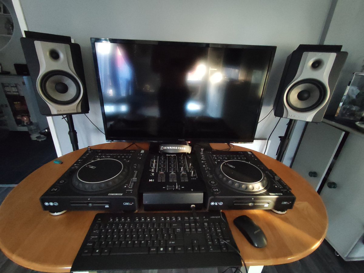 Need to get some new mixes up. It's been ages