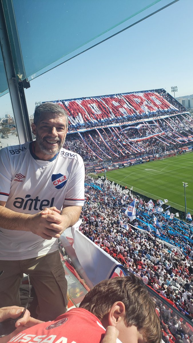 Recuerdo para el Morro.... Nacional no olvida a sus ídolos