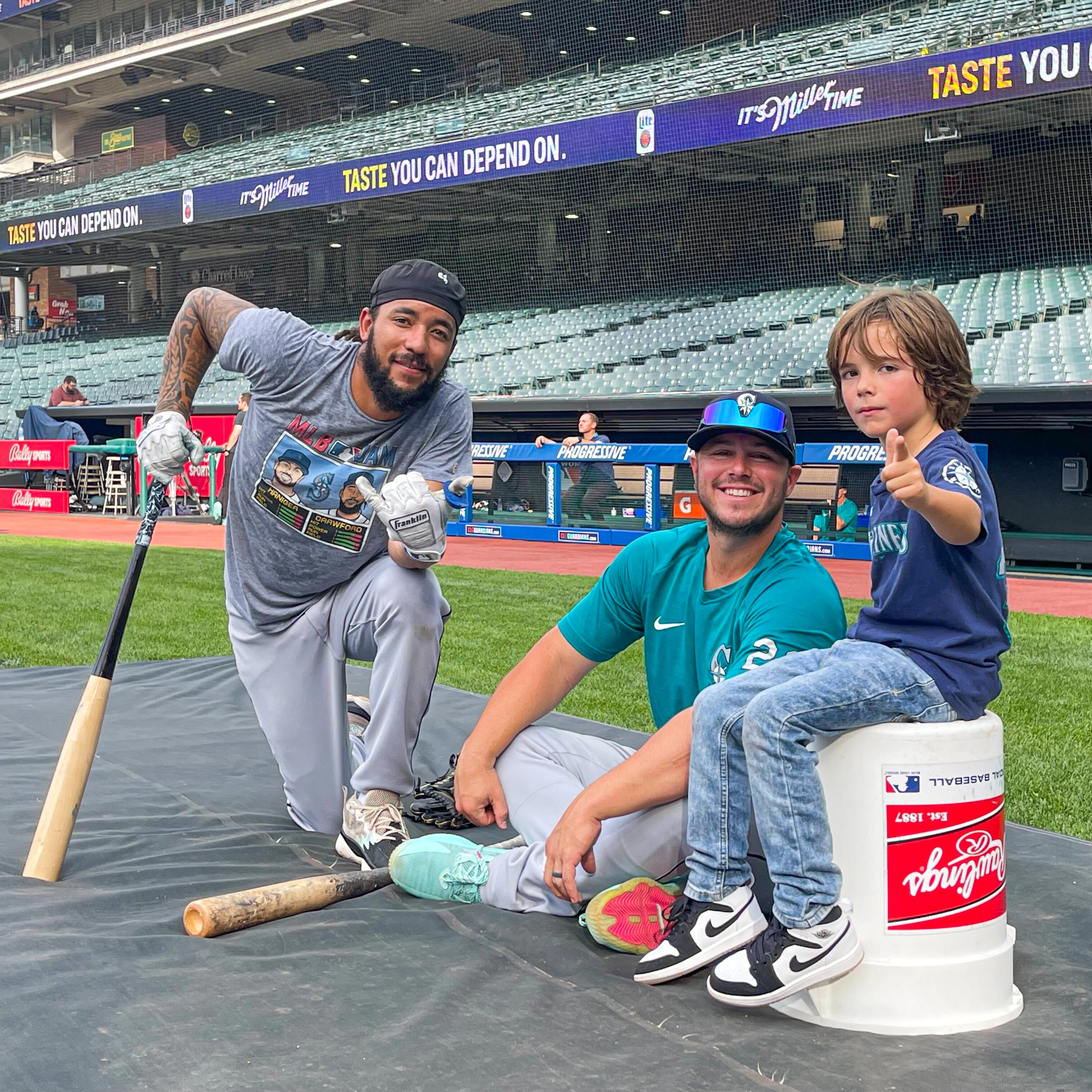 Seattle Mariners on X: Asher Ray is one of the boys 🤙   / X