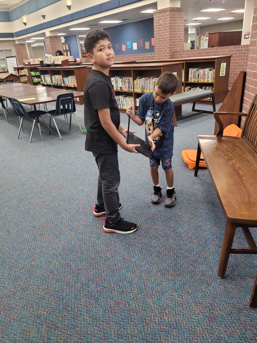 Melinda Hahn tweet media