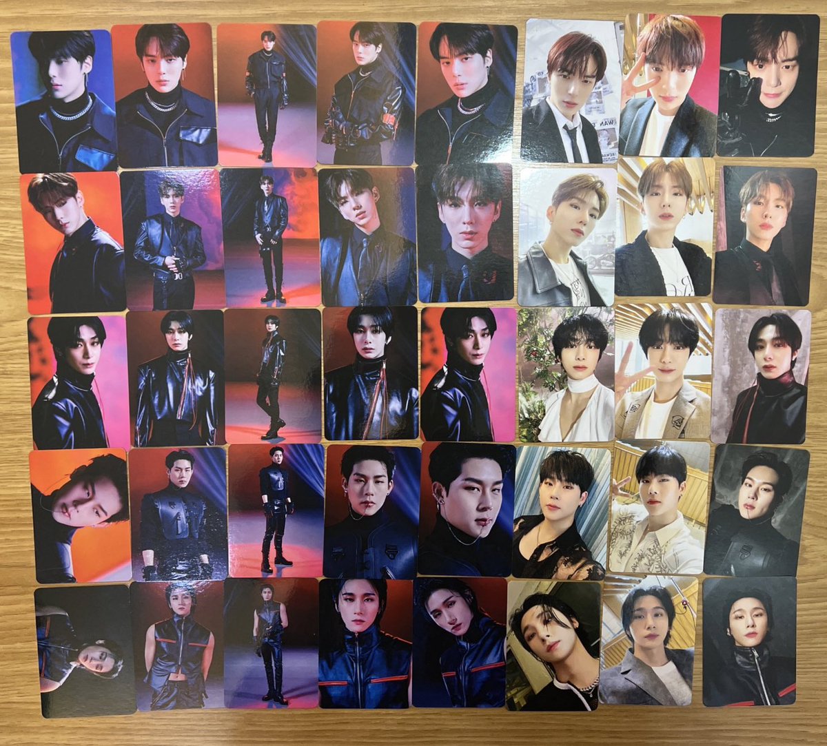 modeikyun's tweet photo. [GIVEAWAY]

I'll be giving away ONE (1) SEALED random pack from the No Limit in Seoul concert MD to one lucky winner! 

- Open WW
- RT to enter
- MBF
- Deadline: when goods are received (items will most likely not arrive until after Oct as SSE starts shipping Oct 19th)

Cont. ⬇️ https://t.co/rTBz54G6WN