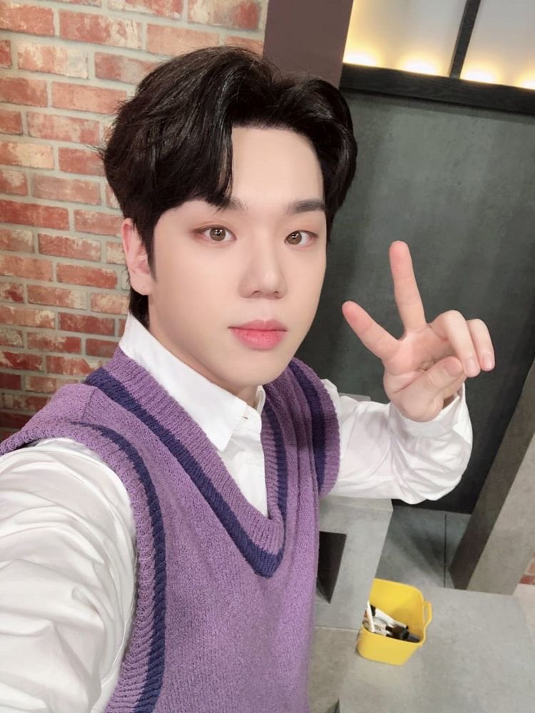 archivekbk's tweet photo. Remember that time we used to have MC Kwan every week?🧡🥹

@official_ACE7 • #ACE • #ACE_BYEONGKWAN • #에이스 • #에이스_김병관 🐰 https://t.co/U12TY4LNIp
