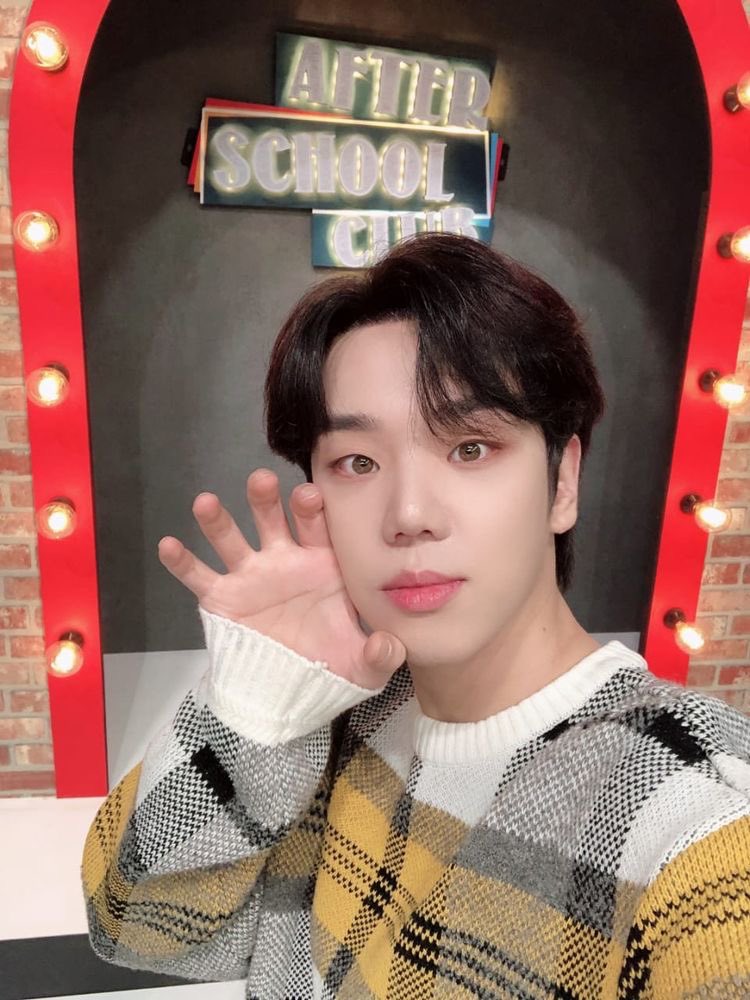 archivekbk's tweet photo. Remember that time we used to have MC Kwan every week?🧡🥹

@official_ACE7 • #ACE • #ACE_BYEONGKWAN • #에이스 • #에이스_김병관 🐰 https://t.co/U12TY4LNIp