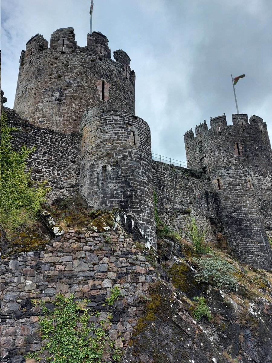 CSandersTrinit1's tweet photo. Lindos Acropolis, 5th Century Ancient Greek settlement,๐ฌ๐ท& Conwy Castle๐ด๓ ง๓ ข๓ ท๓ ฌ๓ ณ๓ ฟ anyone else @TheTrinityL5 spot any good historical sites over the summer? #trinityhistory๐ฐ๐ https://t.co/VgA7nEGLq4