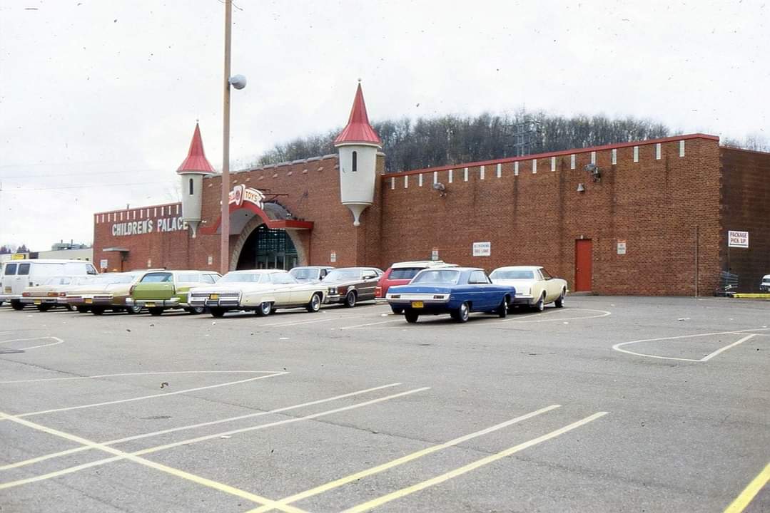 🅾🅳🅳🅿🅸🆃🆃🆂🅱🆄🆁🅶🅷 on Twitter "Children's Palace Pittsburgh McKnight Road