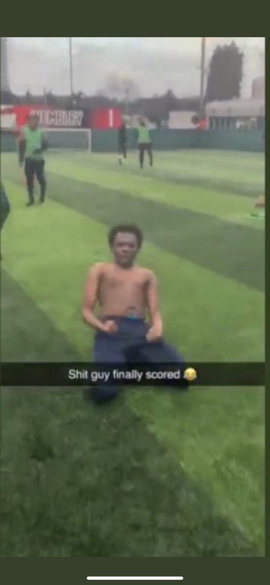 Bprods5's tweet photo. Saka scoring https://t.co/8jcLQrfryO