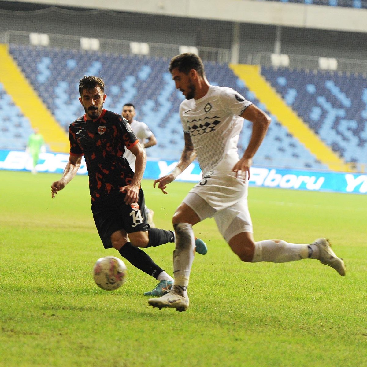 AdanasporResmi's tweet photo. 📸Adanaspor’umuz-Altay maçından kareler! #ASvALT https://t.co/IrsFpknSXN