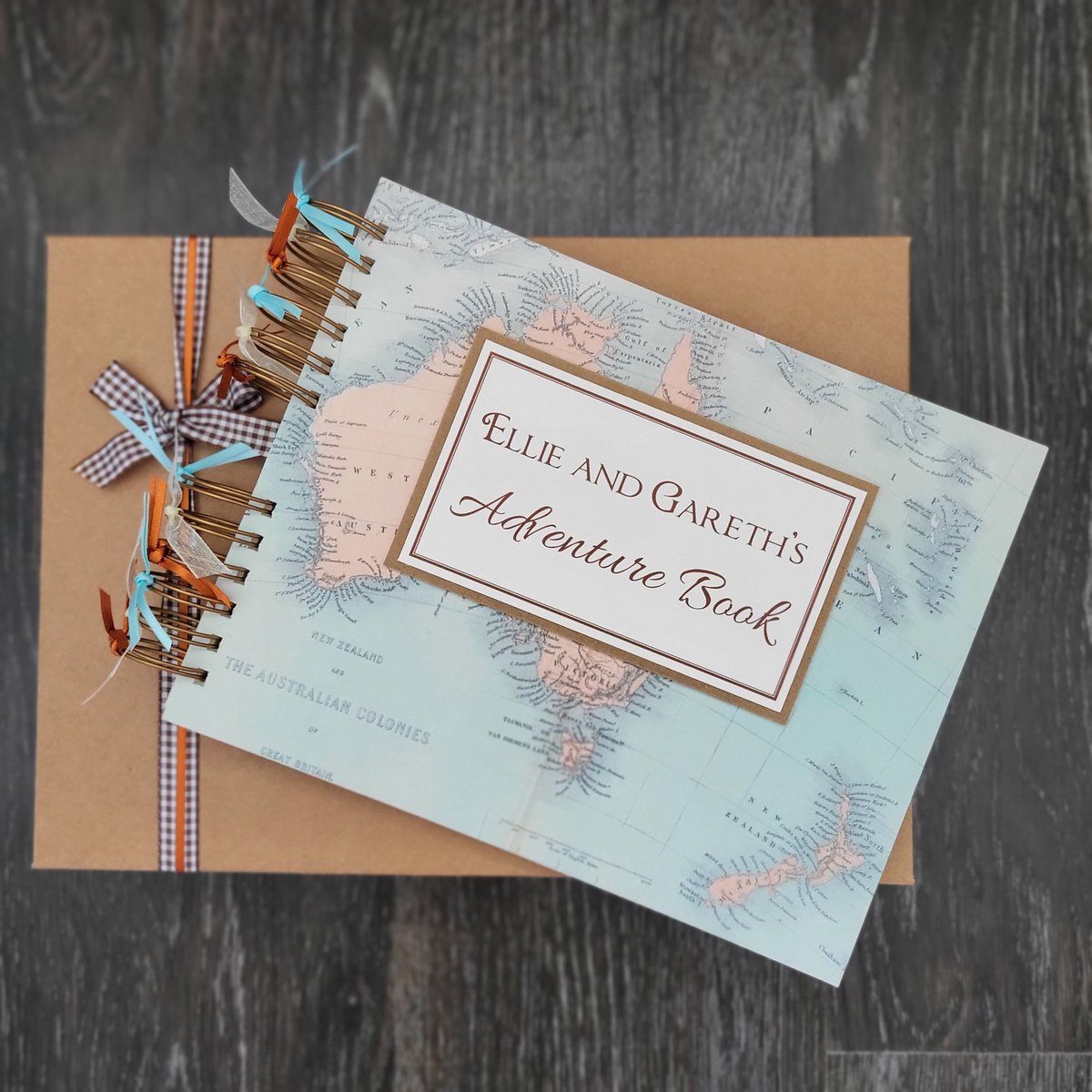 Keepitinaframe's tweet photo. I'm returning to Twitter after a long absence, so I'll start by sharing my favourite custom order of the week with @online_craft #CraftHour #Handmade #ShopSmall #ShopIndie #GiftIdeas #Adventures https://t.co/Rs7Qj5c8Te https://t.co/xCcr6I7BxM