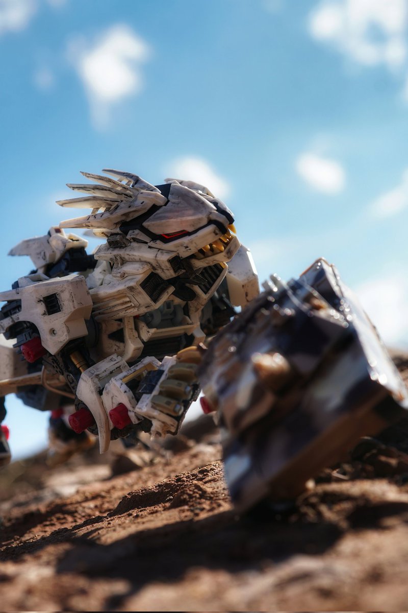 steffen_king's tweet image. #toyphotography #zoids #ligerzero