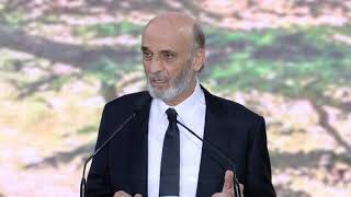 charbelkmaroun's tweet photo. في كل سنة يتكرر استعراض جعجع، مناسبة يستغلّها لمهاجمة العهد. 
بعد أكتر من ٣٠ سنة بينهم ١١ في السجن لم يتعلم أنه لا يستطيع أن ينهي عهد فرضته ارادة شعب و نادى به أغلبية الشعب اللبناني و الأسوأ أن صاحب التاريخ الأسود، المتهم بعشرات الجرائم و الخارج بعفو خاص يطرح نفسه رئيس الإنقاذ. https://t.co/xkduyk19NW